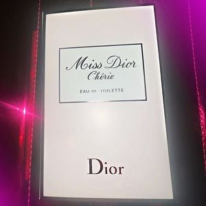 Miss Dior Cherie 😱🎀🤩